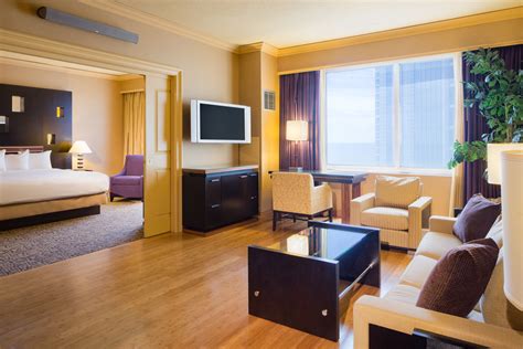 Atlantic City Hotel Rooms & Suites .